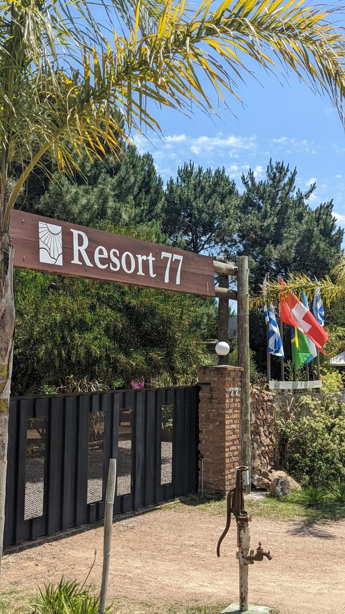Resort 77 Piriápolis Exteriér fotografie